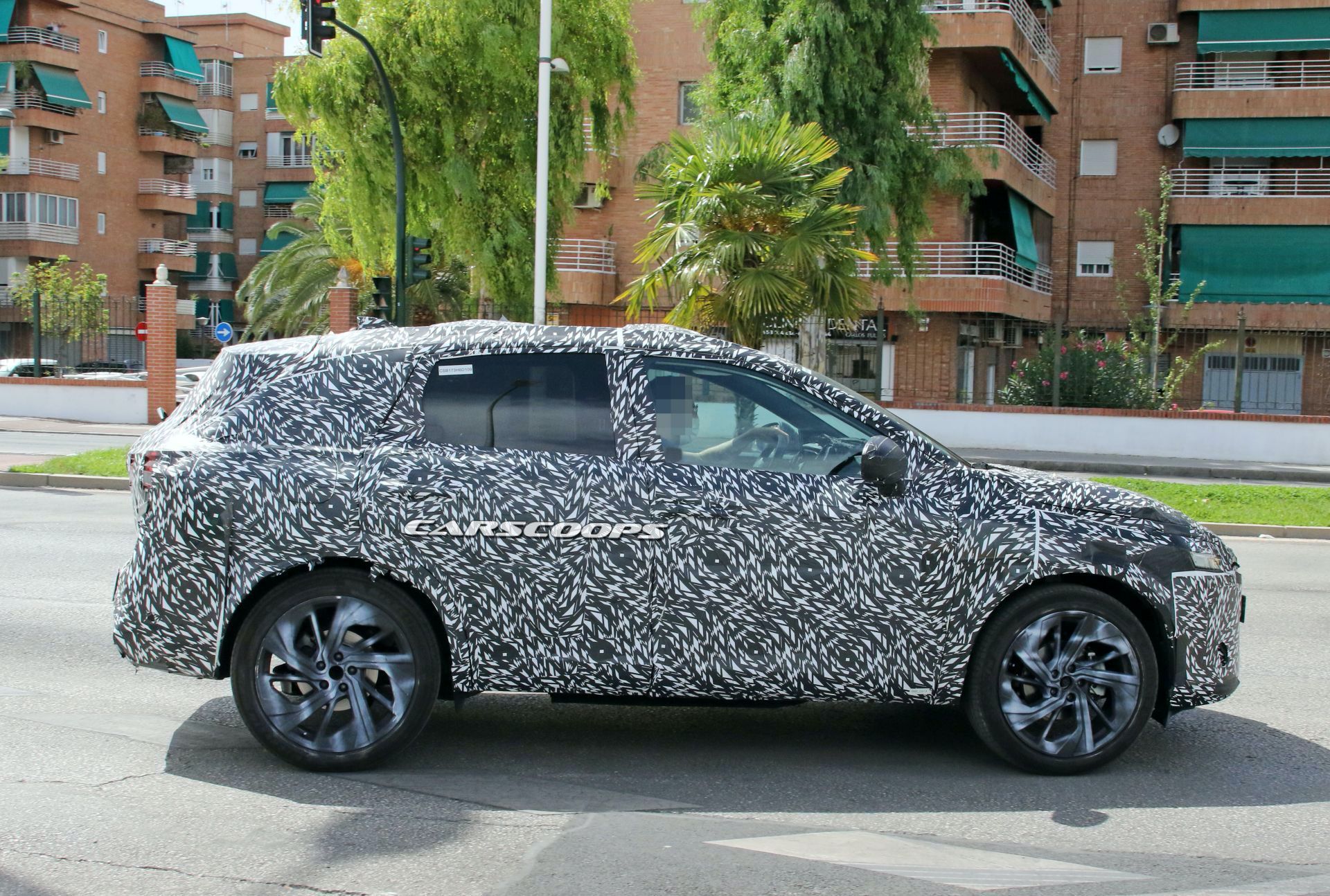 2021 Nissan Qashqai Production Pushed Back To Middle Of Next Year