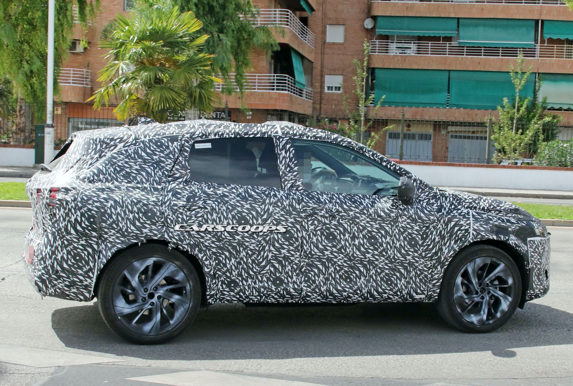 2021 Nissan Qashqai Production Pushed Back To Middle Of Next Year