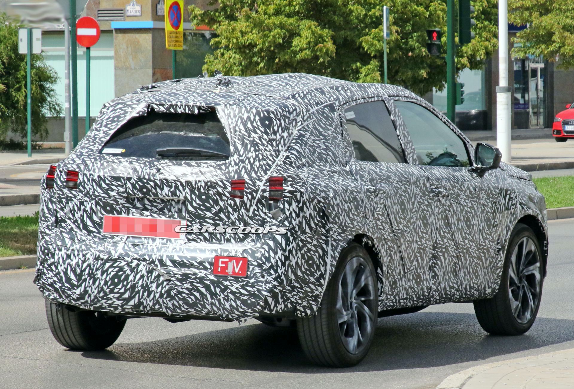 2021 Nissan Qashqai Production Pushed Back To Middle Of Next Year