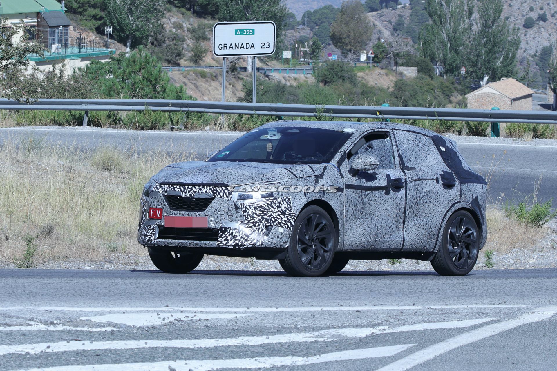 2021 Nissan Qashqai Production Pushed Back To Middle Of Next Year