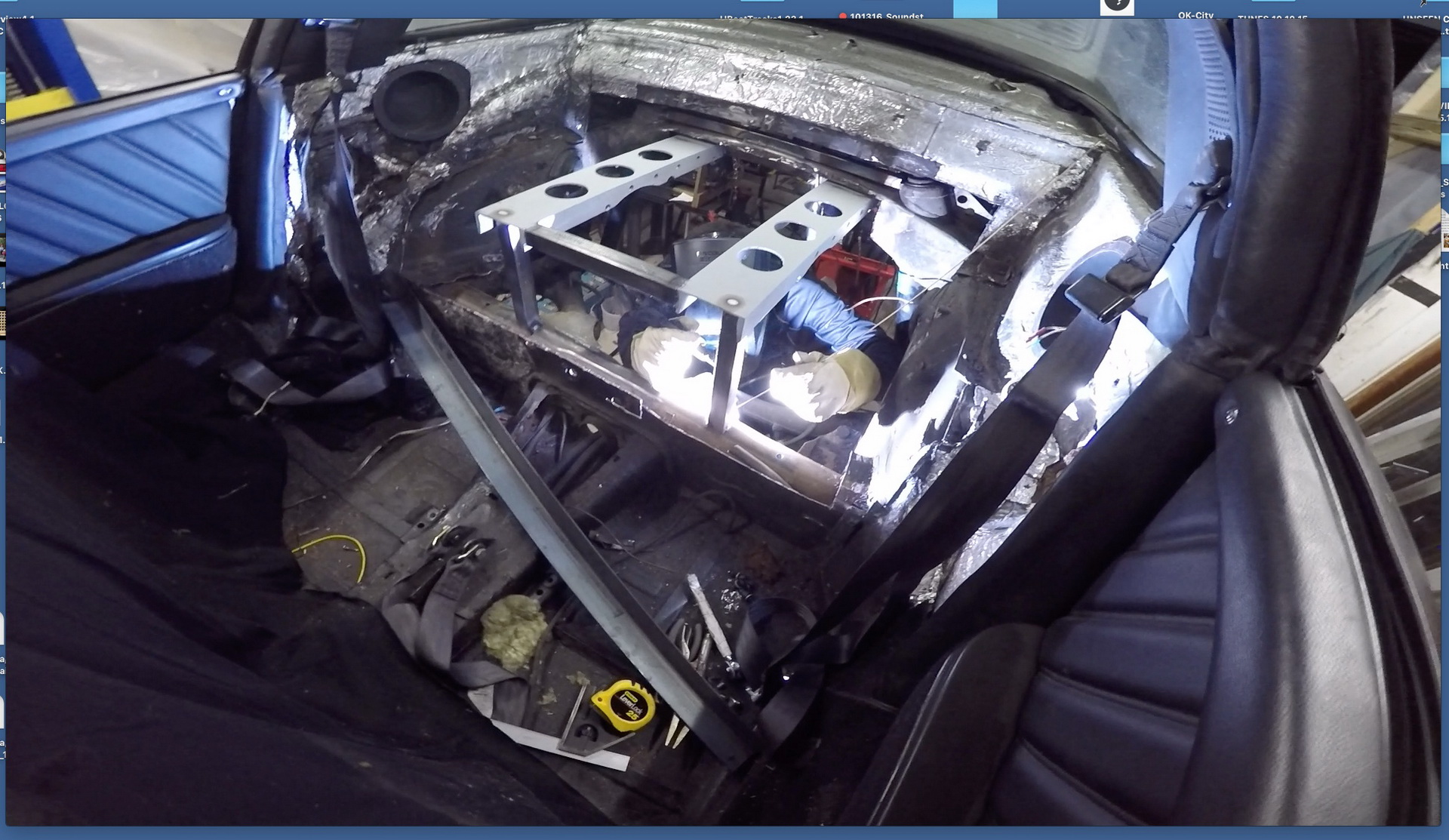 Purists, Looks Away: Electric Porsche 911 Combines 1975 Targa Frame With 993 Carrera Body