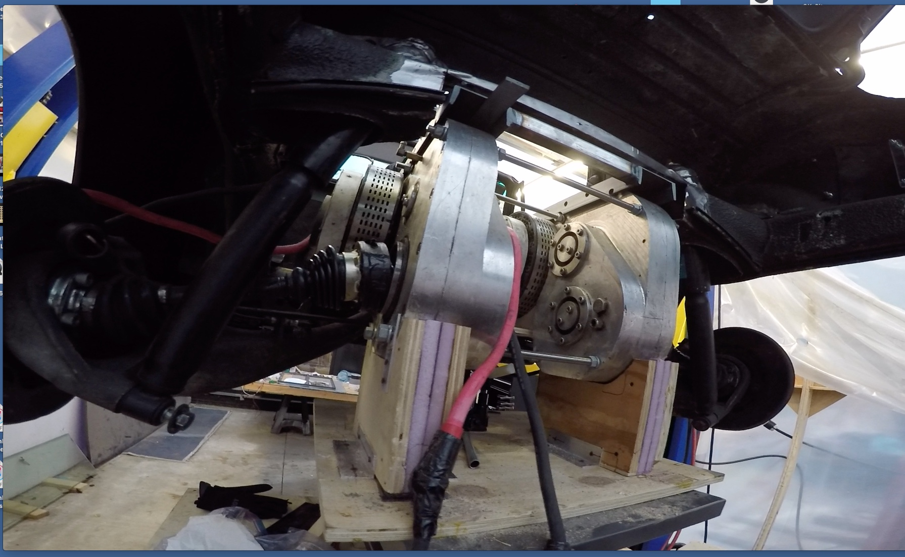 Purists, Looks Away: Electric Porsche 911 Combines 1975 Targa Frame With 993 Carrera Body