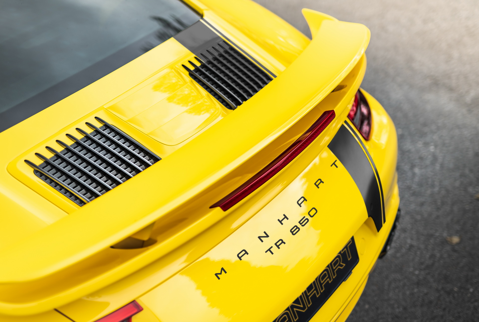 838 HP Porsche 991.2 Turbo S Has The Grunt To Take On The Best Supercars Out There