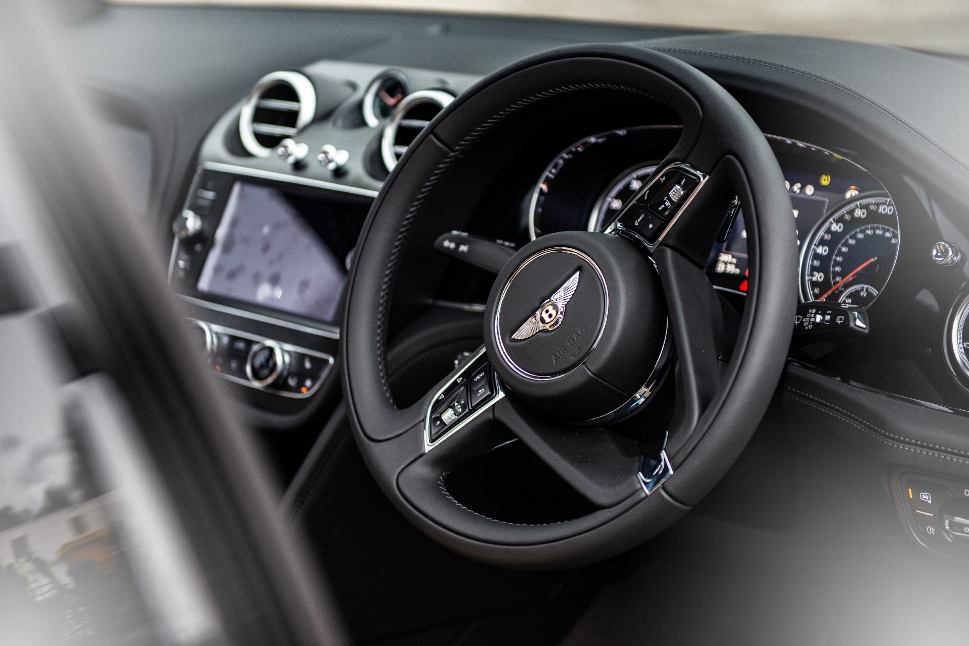 Project Kahn Will Sell You This Lightly-Modded Bentley Bentayga For £140,000