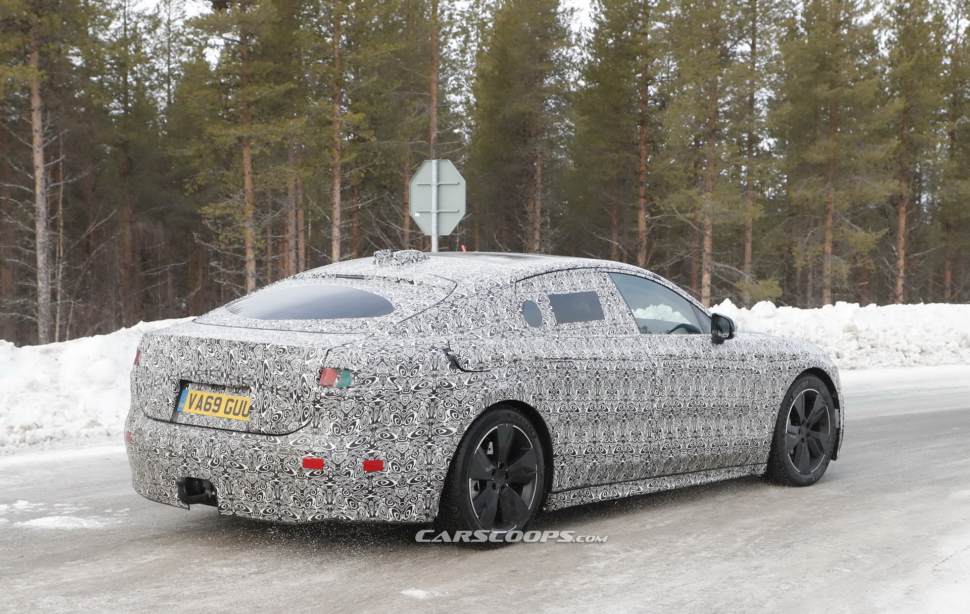 JLR Confirms Range Rover EV, But Will Delay It Along With Electric Jaguar XJ