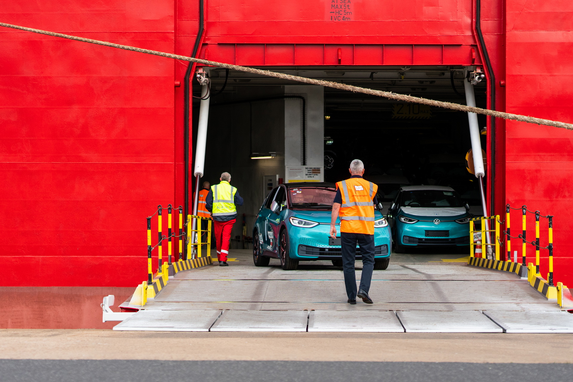 First Batch Of VW ID.3 EVs Quietly Arrives On British Shores