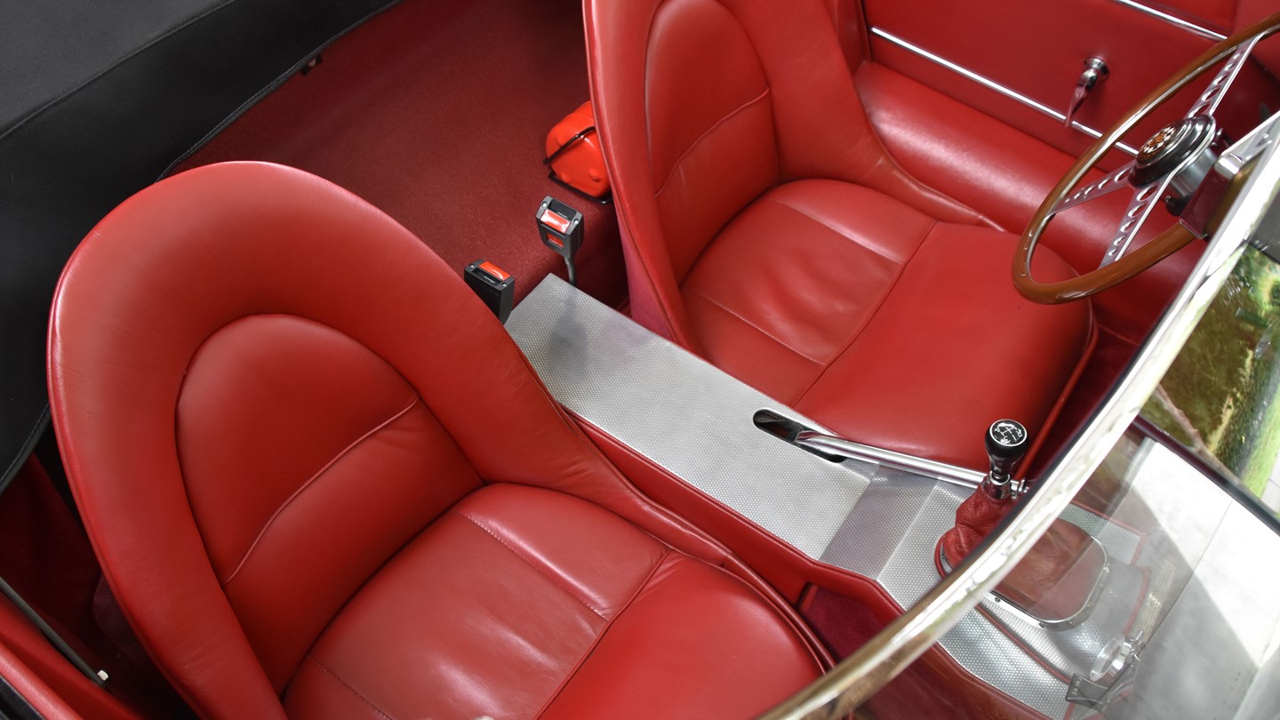 1961 Jaguar E-Type Series 1 Is A Timeless Piece Of Automotive Excellence