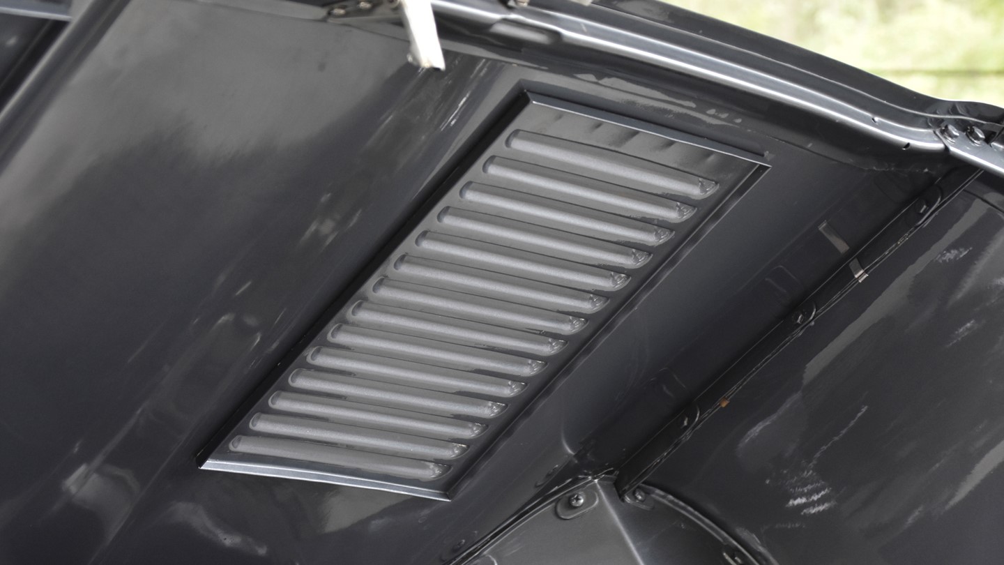 1961 Jaguar E-Type Series 1 Is A Timeless Piece Of Automotive Excellence