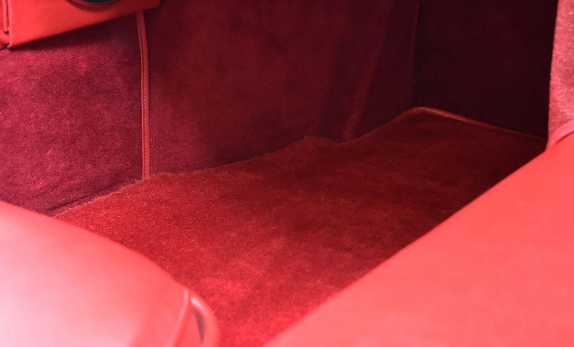 1961 Jaguar E-Type Series 1 Is A Timeless Piece Of Automotive Excellence