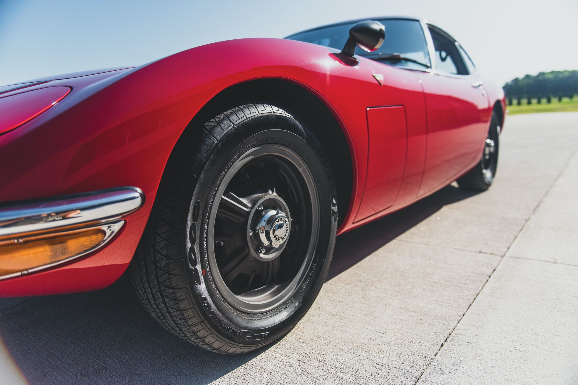 Ultra-Rare LHD 1967 Toyota 2000GT Racks Up $912k At Auction