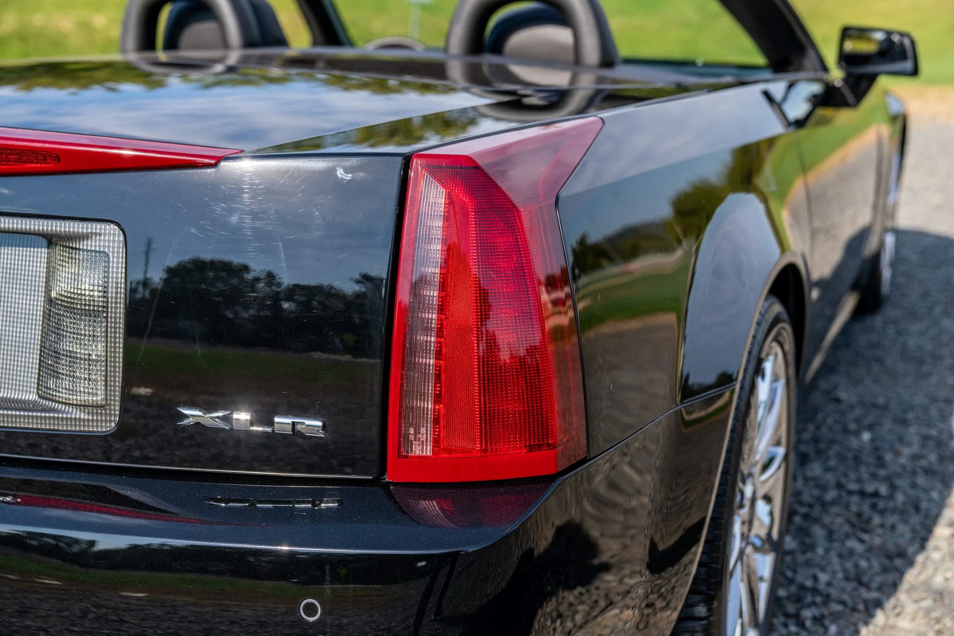Get This 2.5k-Mile 2009 Cadillac XLR-V And Stand Out From The Crowd