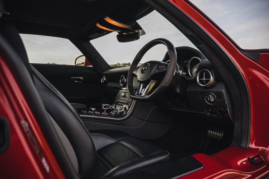 Low-Mileage Mercedes-Benz SLS AMG Looks Like It’s Ready To Fly