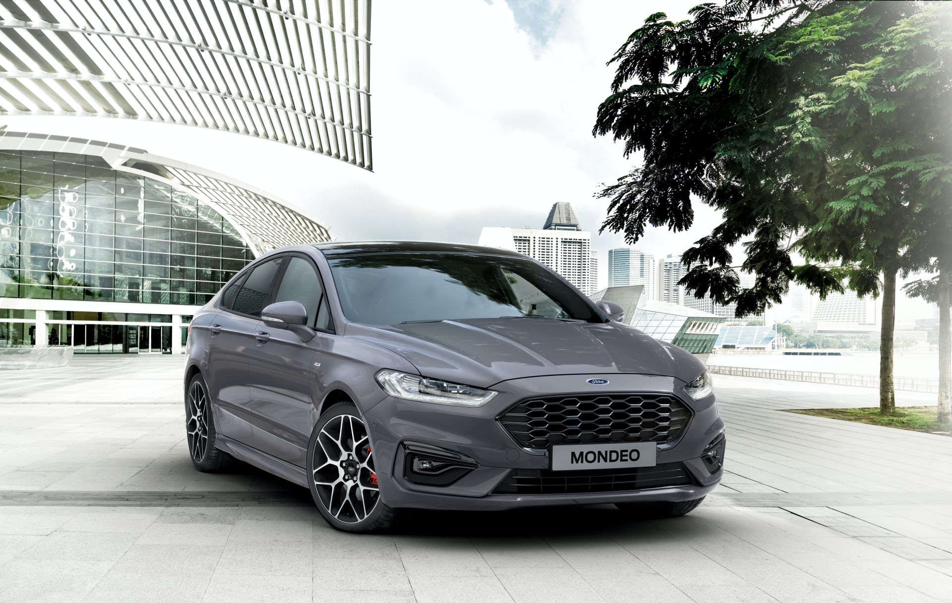 Want A Petrol-Powered Ford Mondeo? You Can Only Have It As A Hybrid