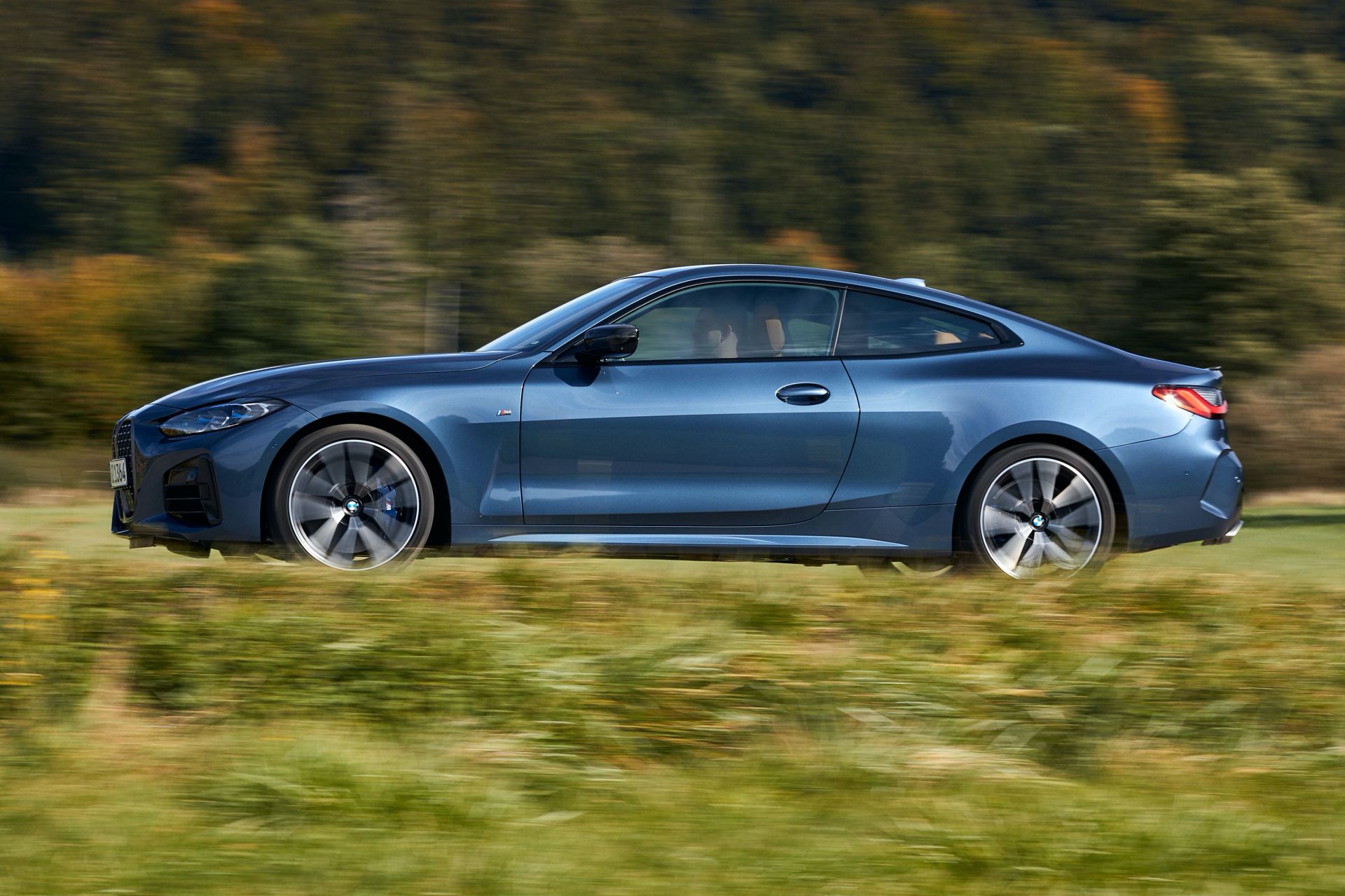 BMW Wants You To Get Used To The 2021 4-Series Coupe’s Snout, Drops Massive New Gallery