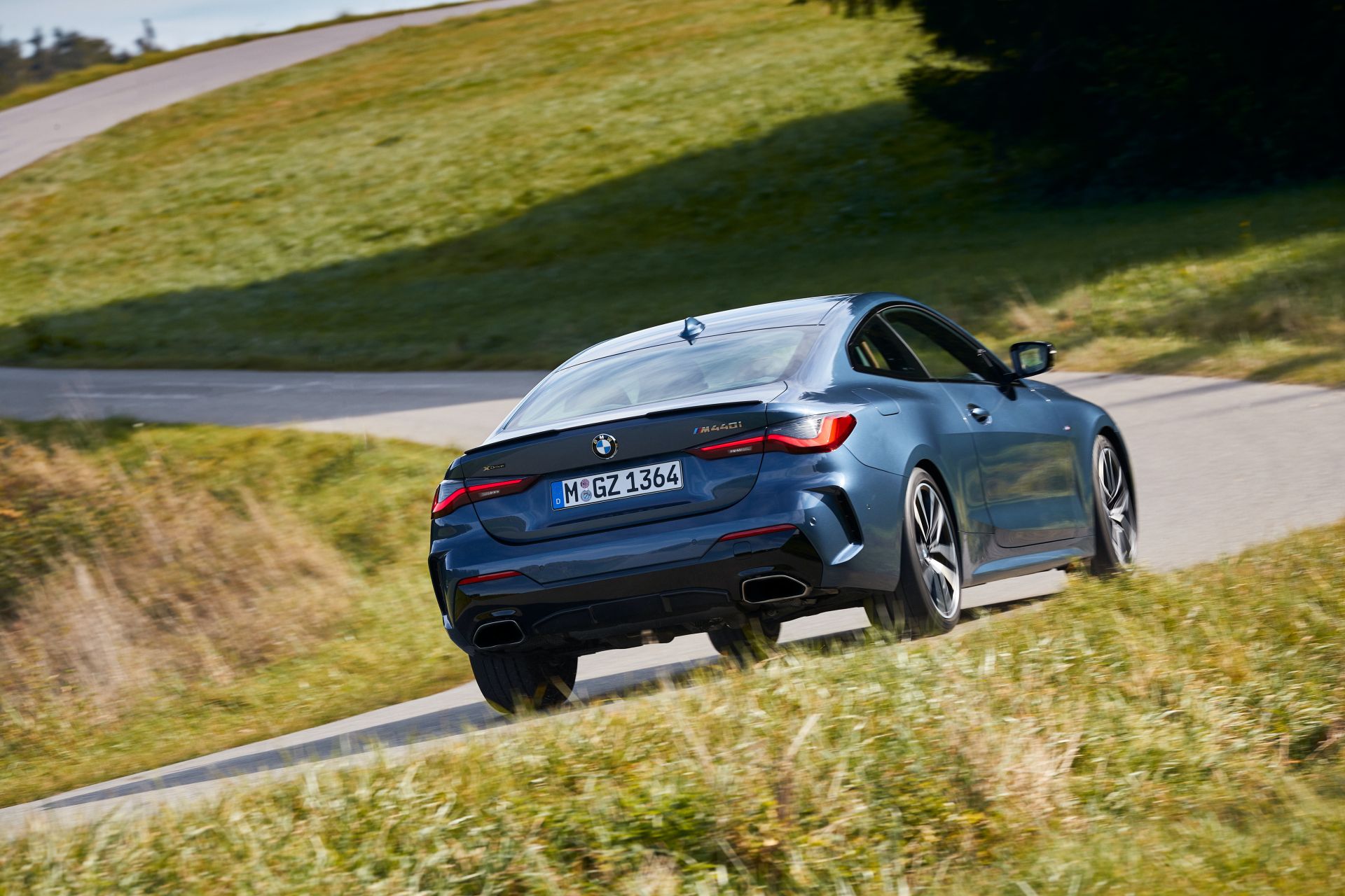 BMW Wants You To Get Used To The 2021 4-Series Coupe’s Snout, Drops Massive New Gallery