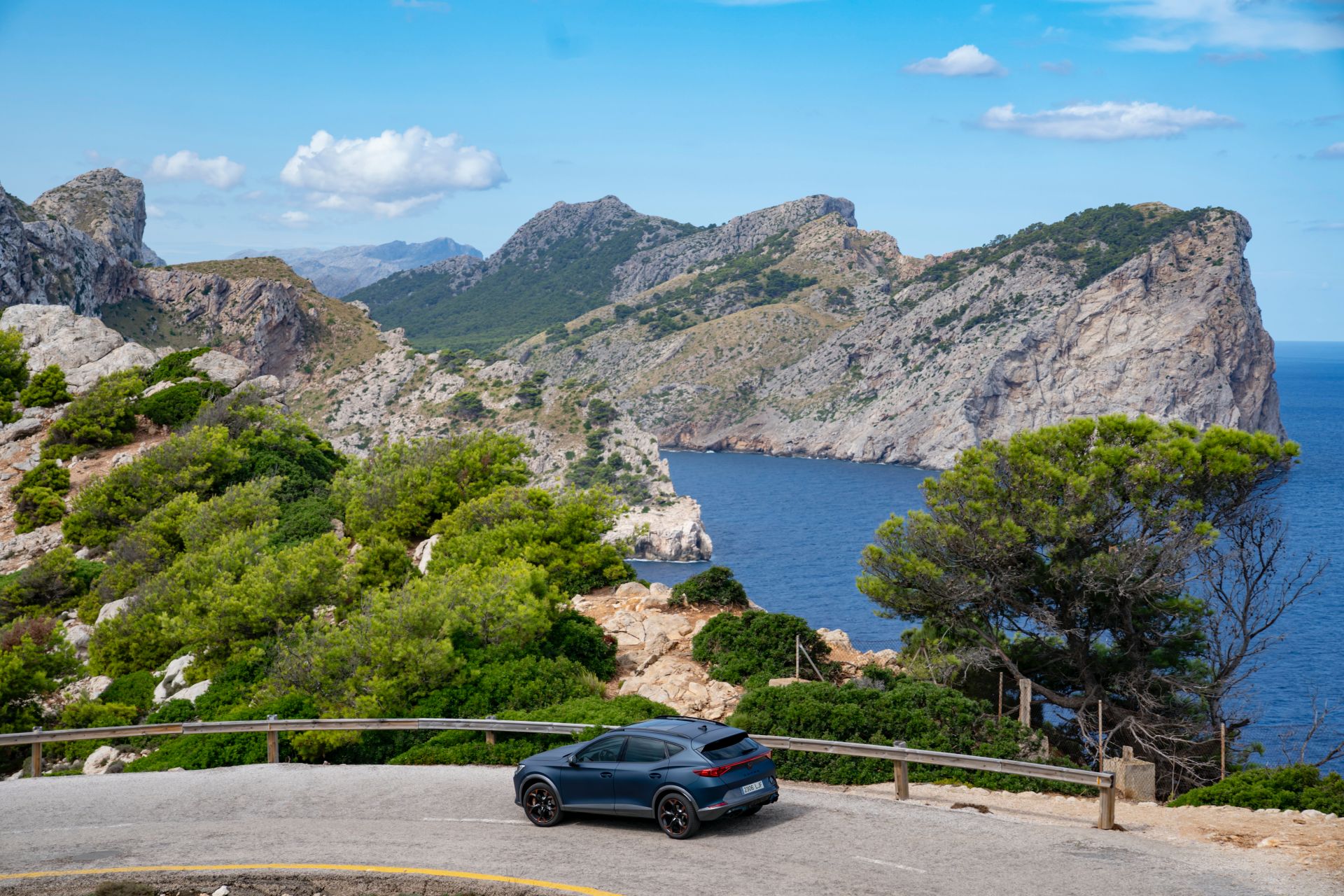 The 2021 Cupra Formentor Stars In 97 New Photos As Engine Lineup Detailed