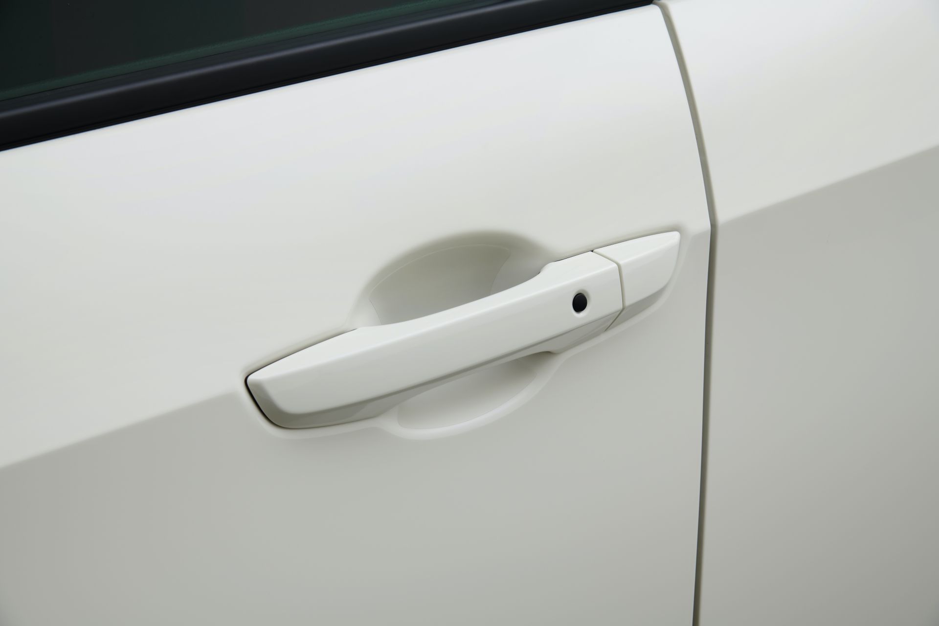 Honda Access Further Sharpens Up Japan’s 2021 Civic Type R