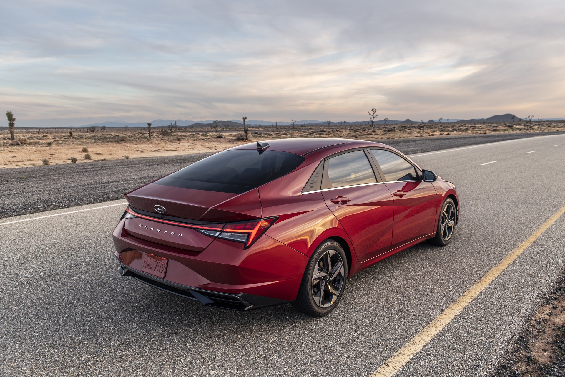 2021 Hyundai Elantra Starts At $19,650 While N Line Costs $24,100