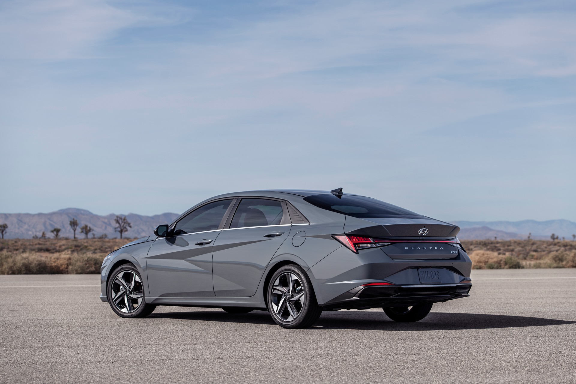 2021 Hyundai Elantra Starts At $19,650 While N Line Costs $24,100