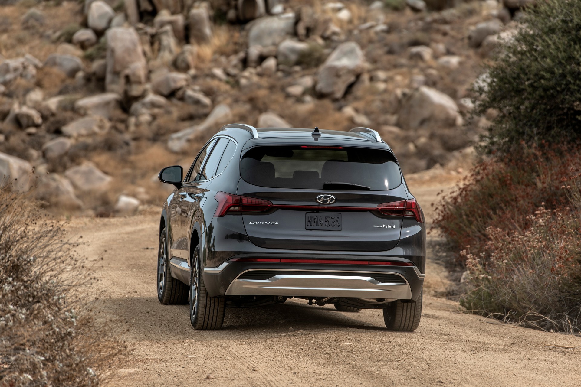 2021 Hyundai Santa Fe Gets Four New Engines In America, Including A Plug-In Hybrid