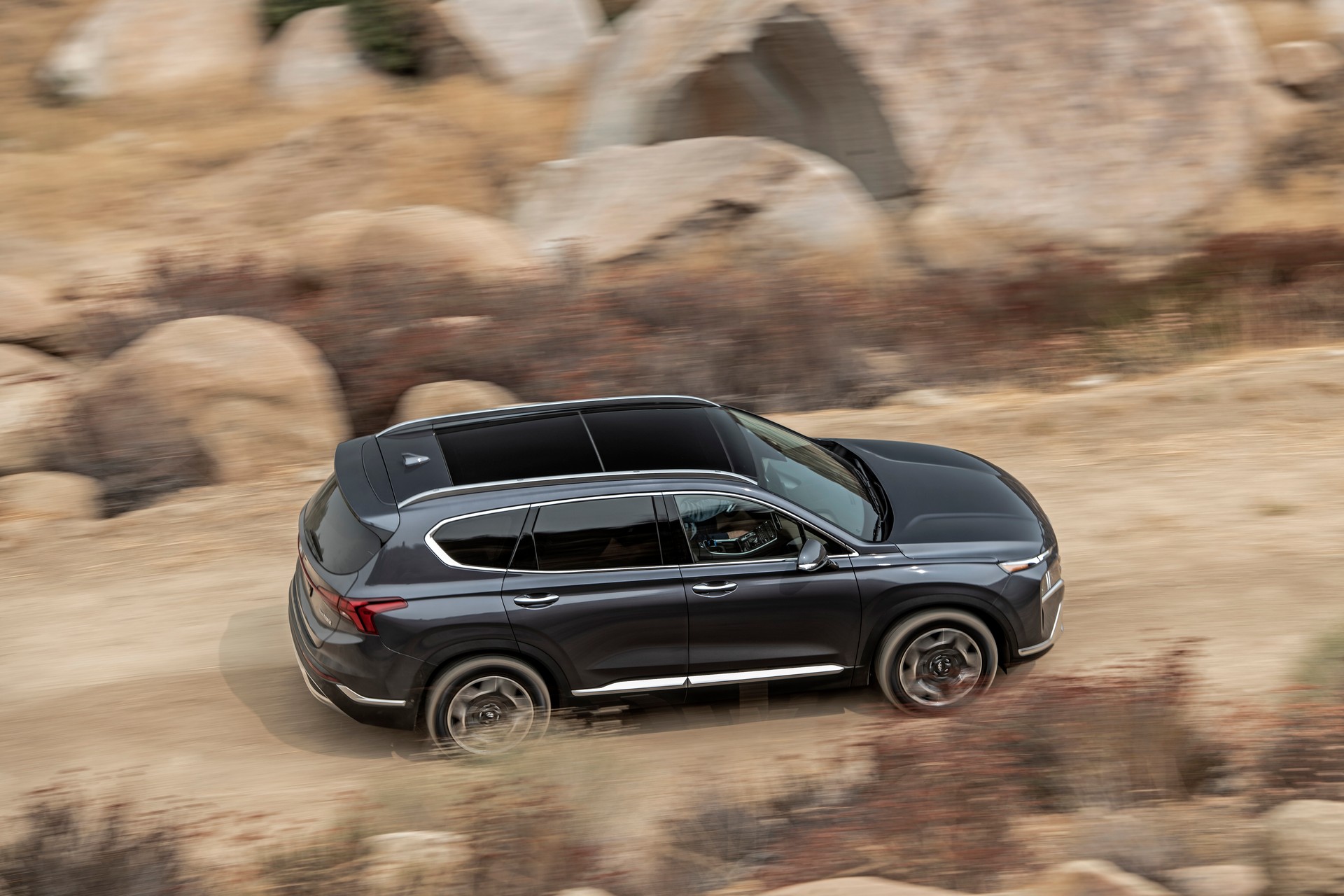 2021 Hyundai Santa Fe Gets Four New Engines In America, Including A Plug-In Hybrid