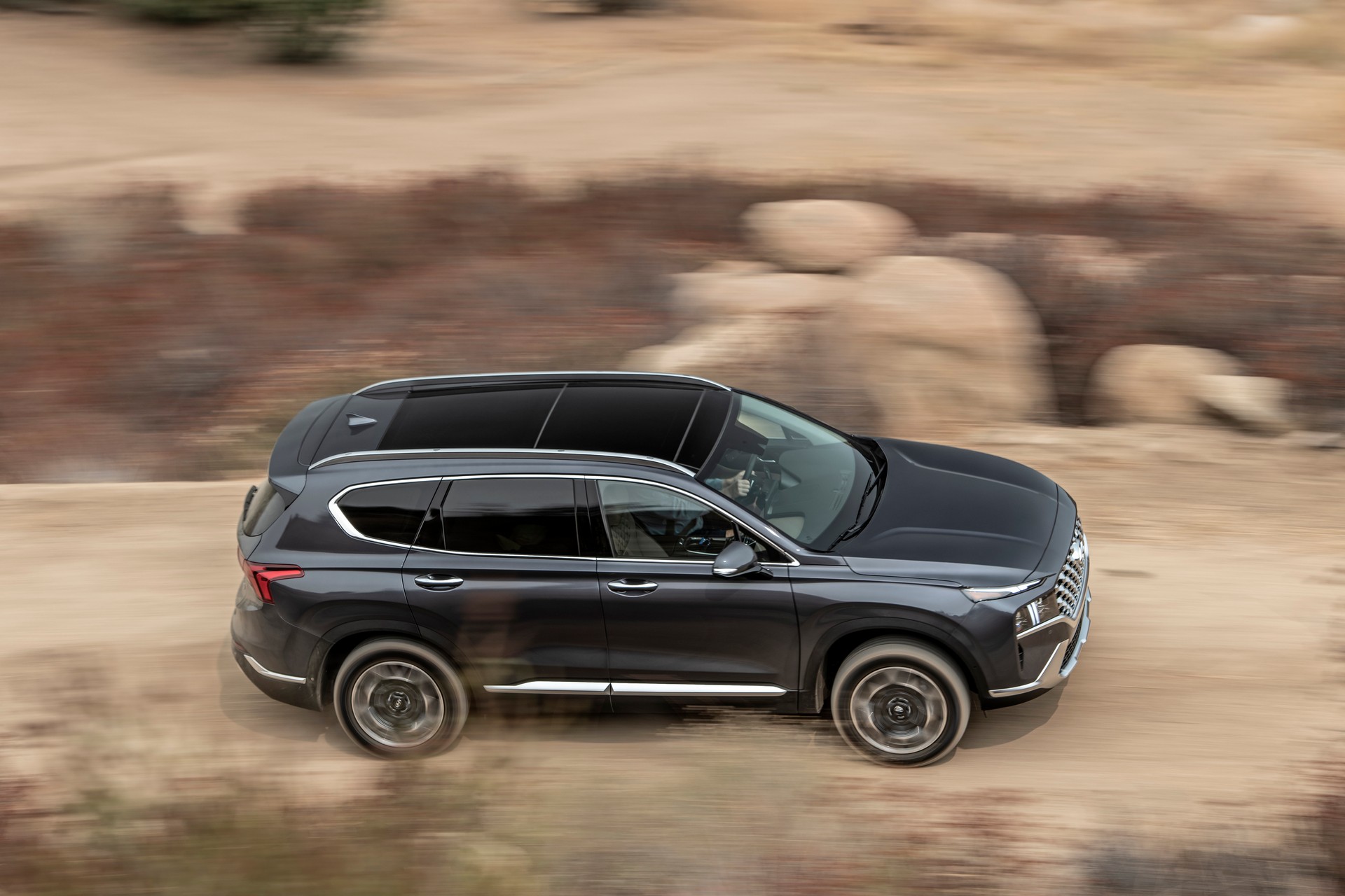 2021 Hyundai Santa Fe Gets Four New Engines In America, Including A Plug-In Hybrid