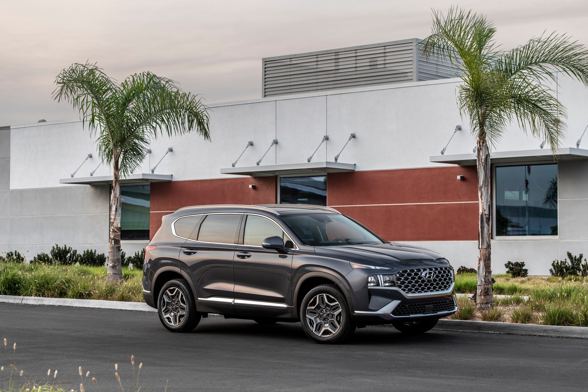 2021 Hyundai Santa Fe Gets Four New Engines In America, Including A Plug-In Hybrid