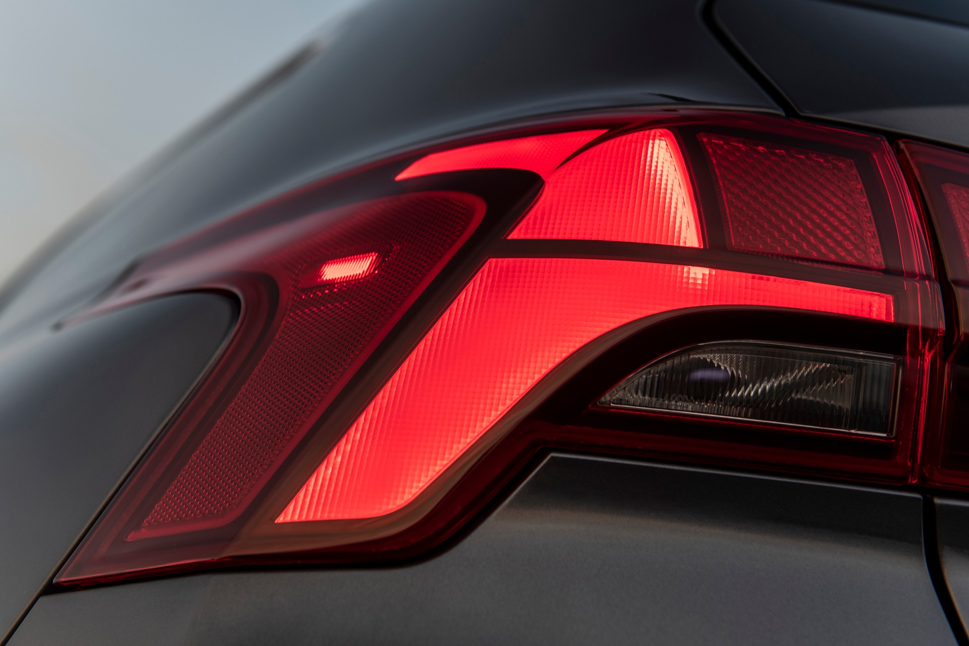 2021 Hyundai Santa Fe Gets Four New Engines In America, Including A Plug-In Hybrid