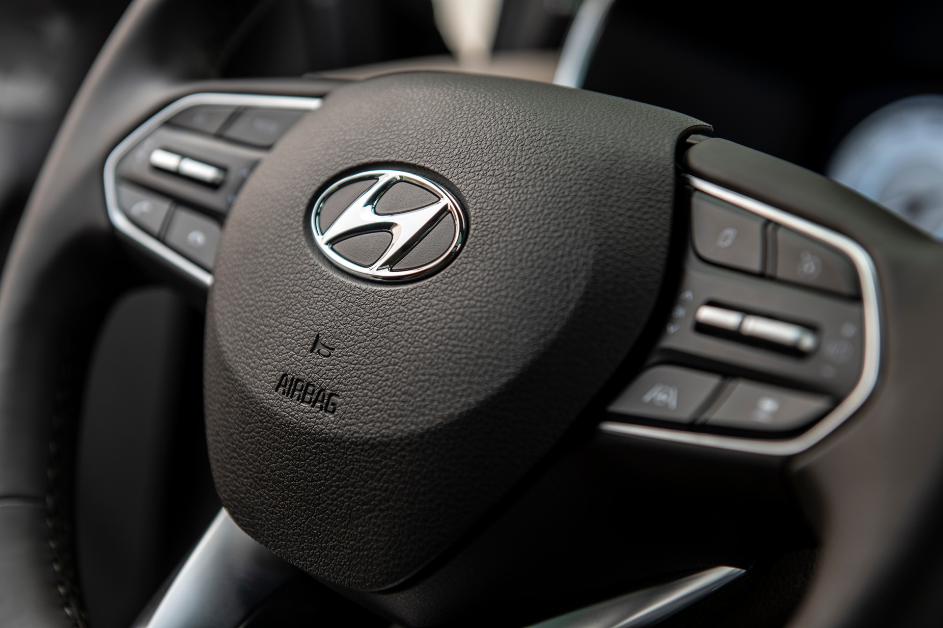 2021 Hyundai Santa Fe Gets Four New Engines In America, Including A Plug-In Hybrid