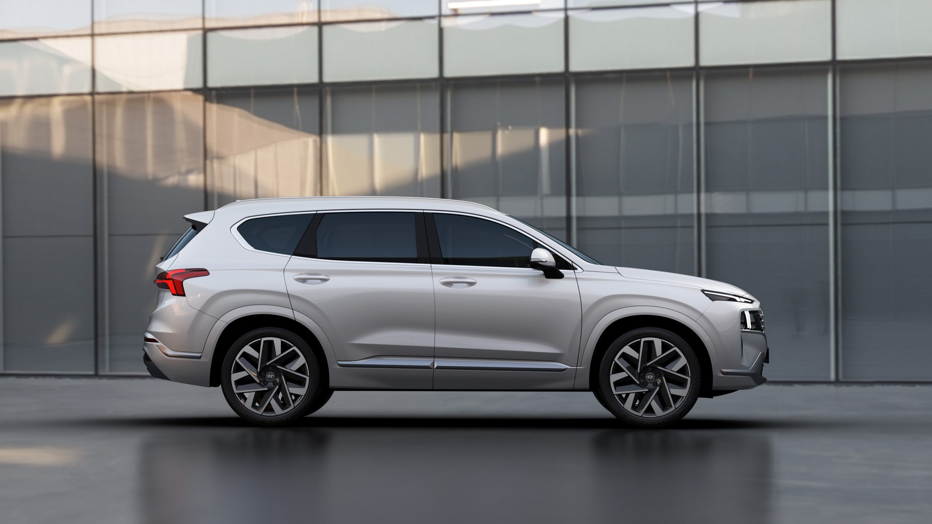 2021 Hyundai Santa Fe Gets Four New Engines In America, Including A Plug-In Hybrid