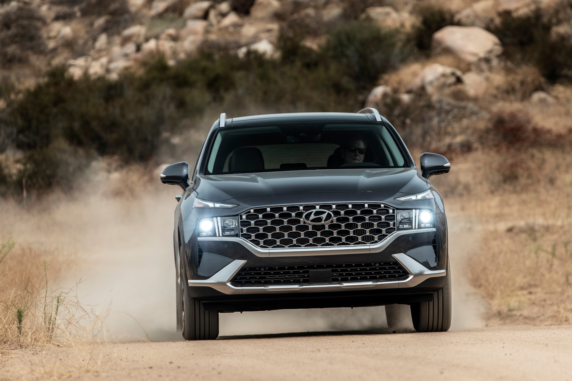 2021 Hyundai Santa Fe Gets Four New Engines In America, Including A Plug-In Hybrid