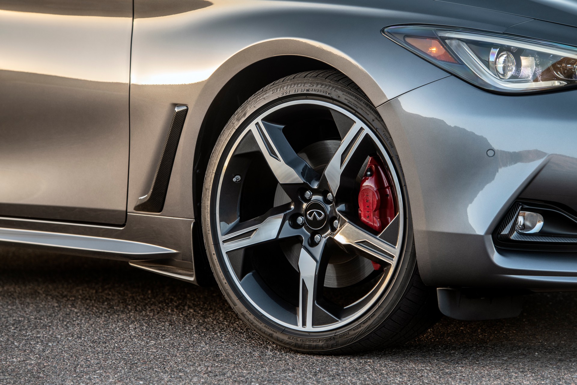 2021 Infiniti Q60 Keeps Good Looks, But Becomes More Expensive