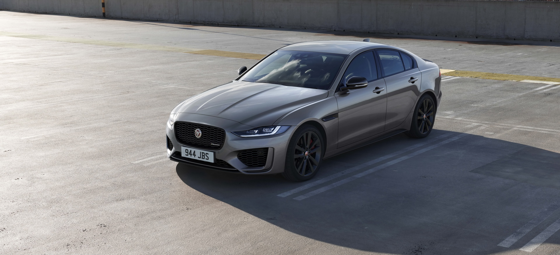 2021 Jaguar XE Gains Mild Hybrid Diesel Powertrain And A Big Price Cut