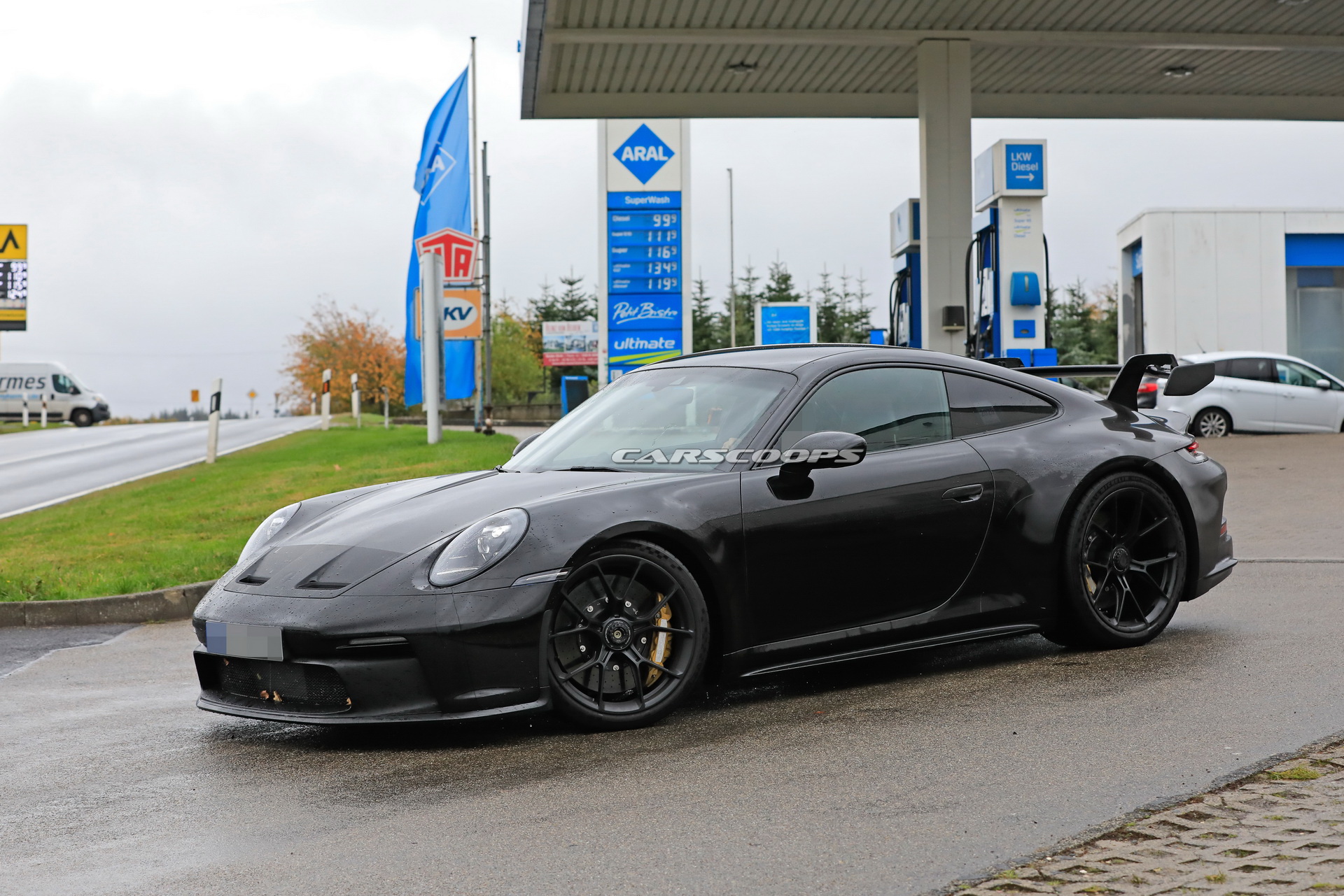 All-New 911 GT3 Drops All Camo Because Porsche Can’t Be Bothered Anymore
