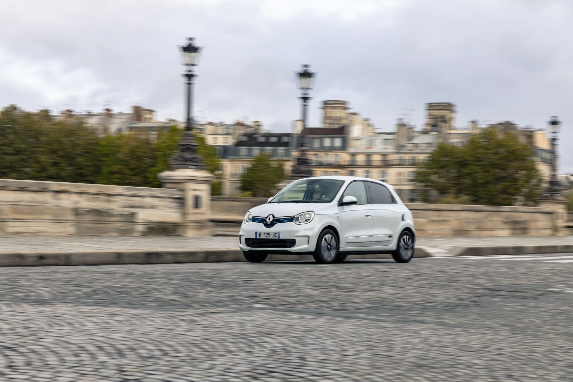 2021 Renault Twingo Electric Detailed, Offers Longer Range Than Initially Announced