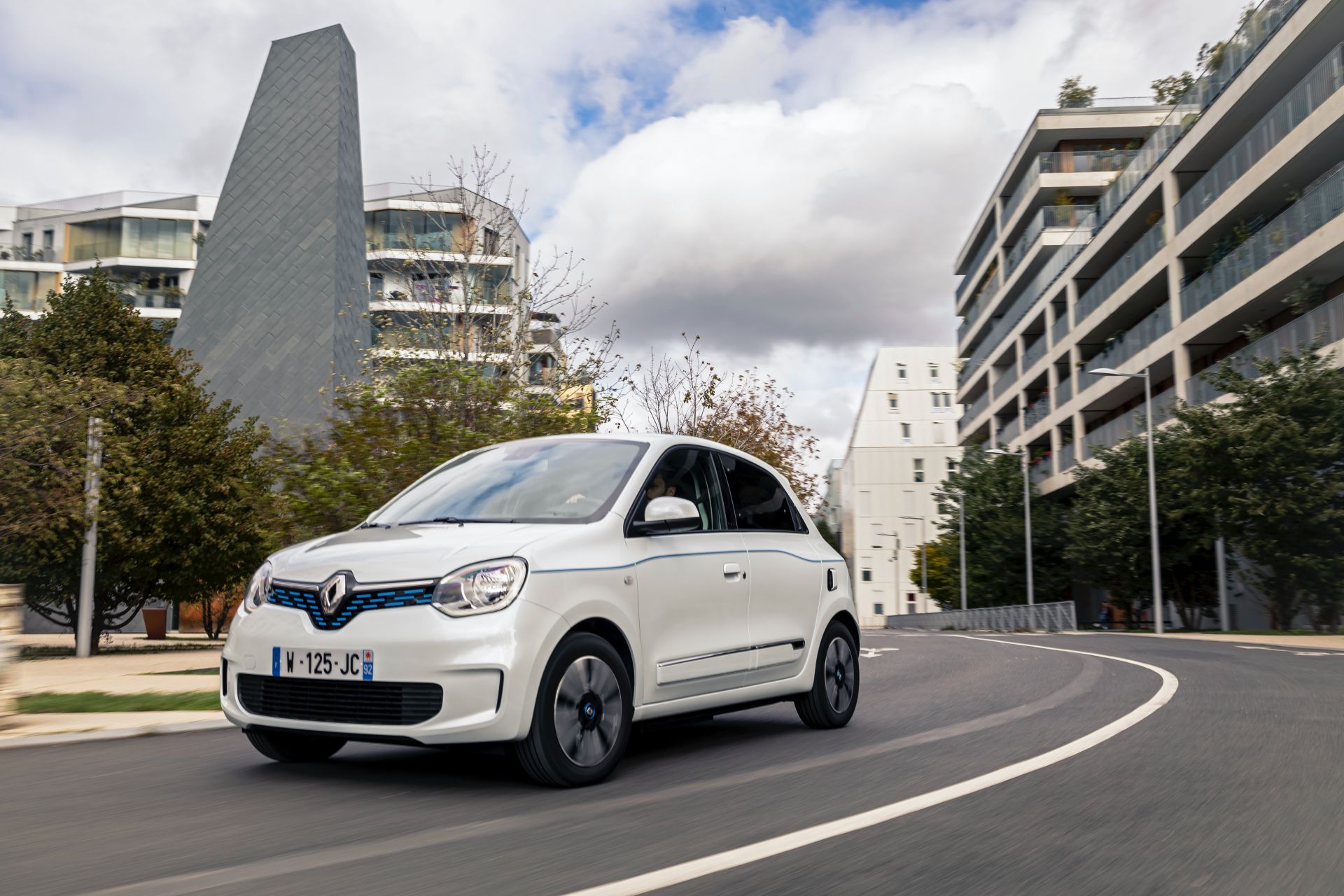 2021 Renault Twingo Electric Detailed, Offers Longer Range Than Initially Announced