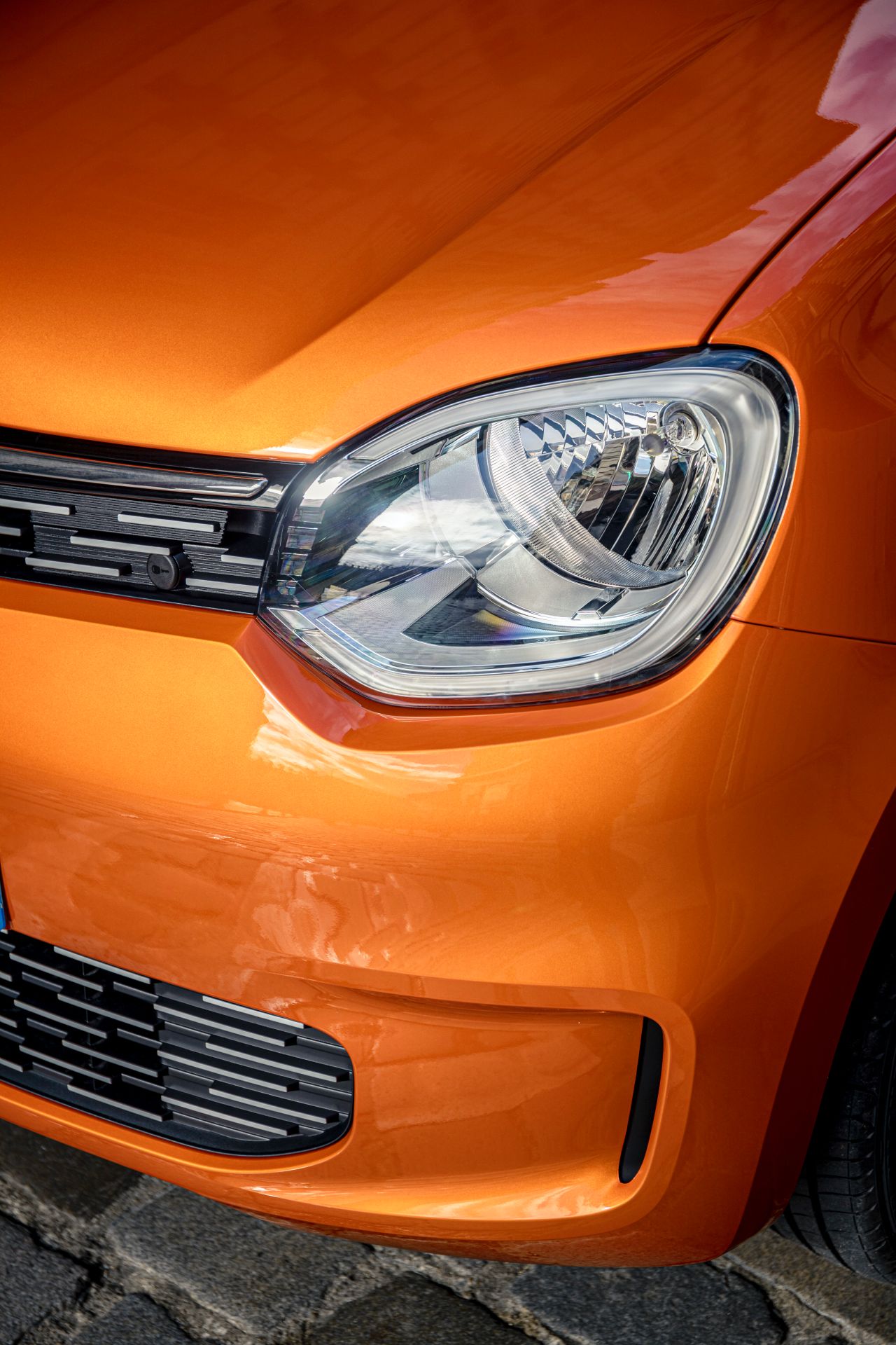2021 Renault Twingo Electric Detailed, Offers Longer Range Than Initially Announced