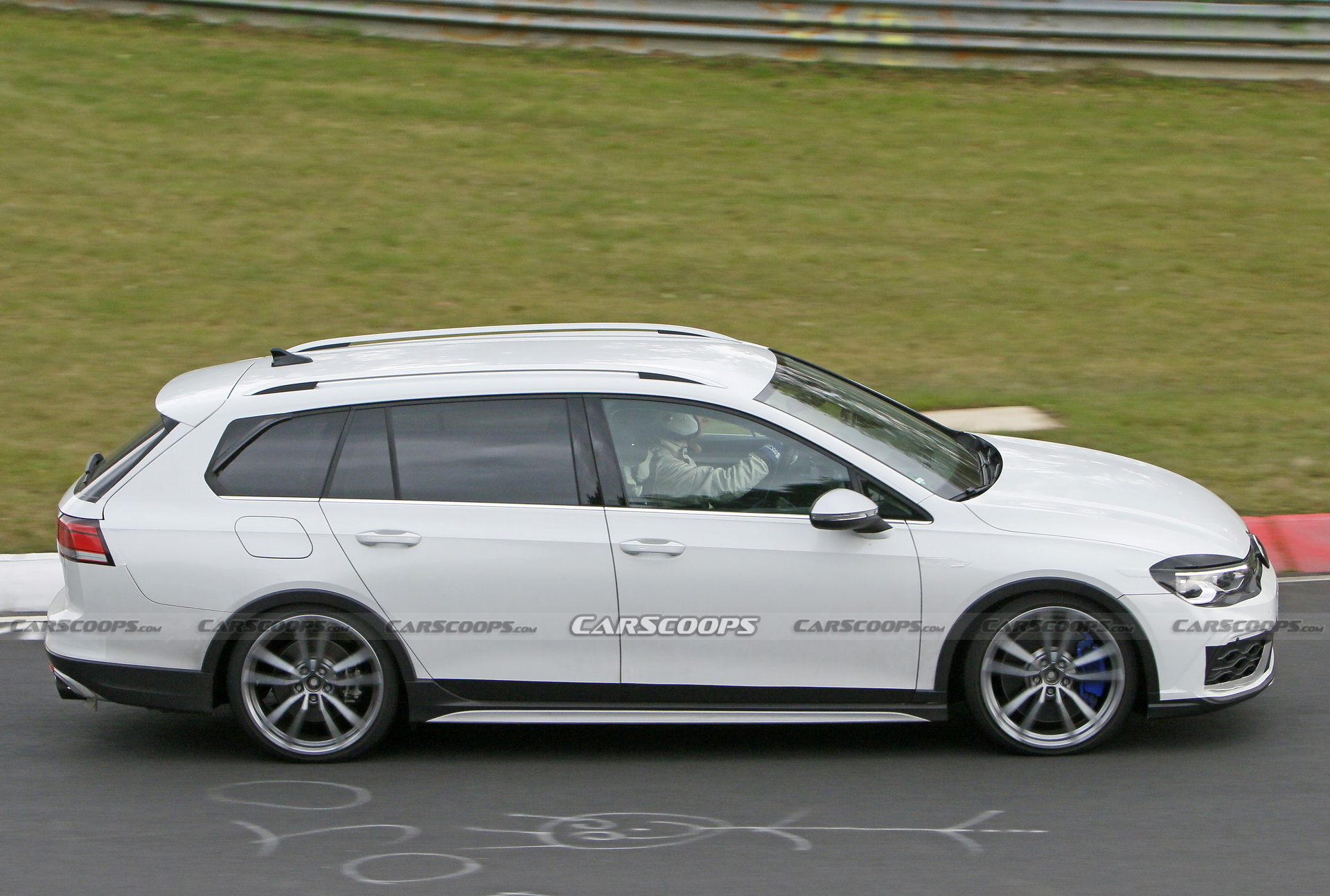 The 2021 VW Golf R Variant Will Be A 328 HP, AWD Compact Wagon For The People