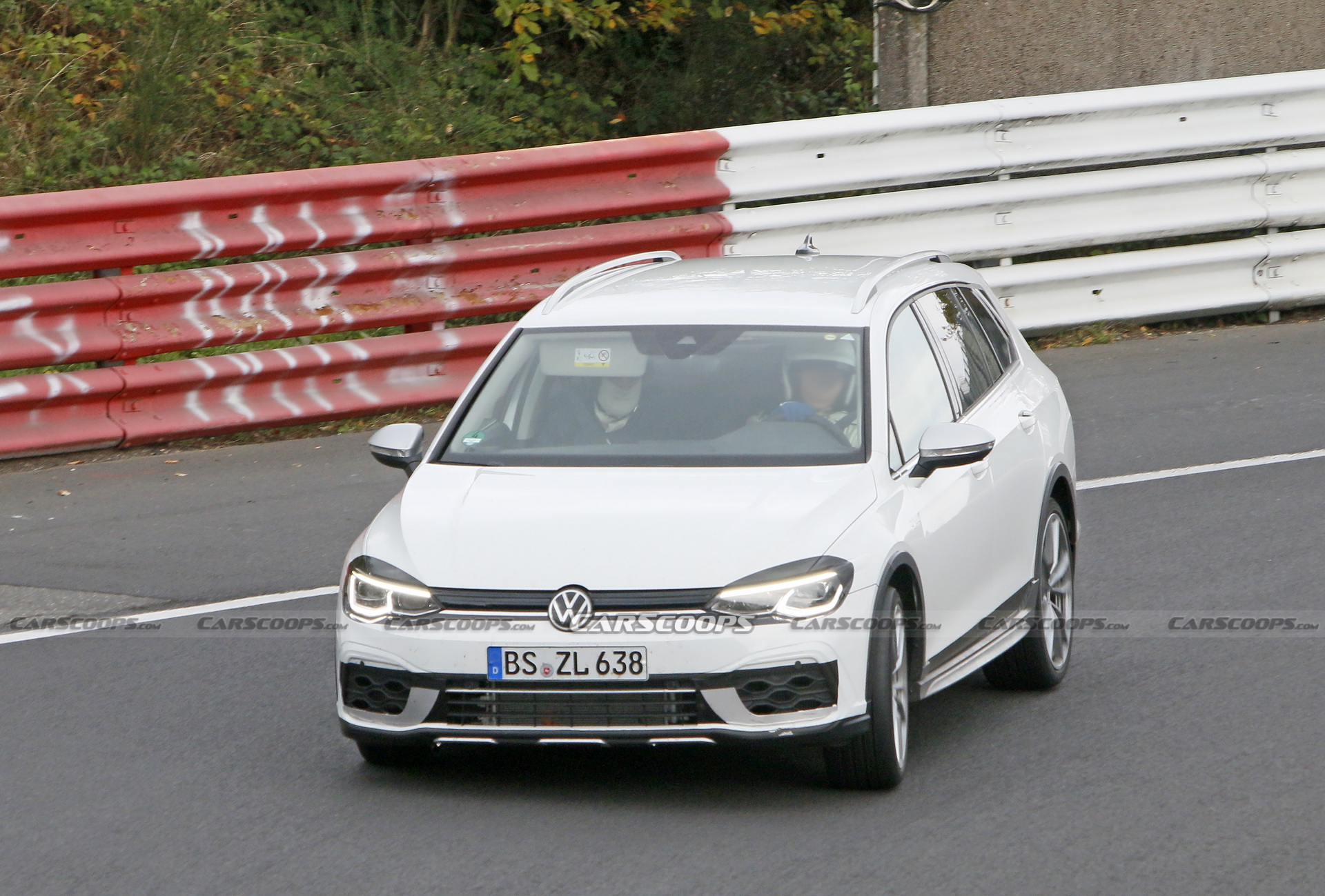 The 2021 VW Golf R Variant Will Be A 328 HP, AWD Compact Wagon For The People