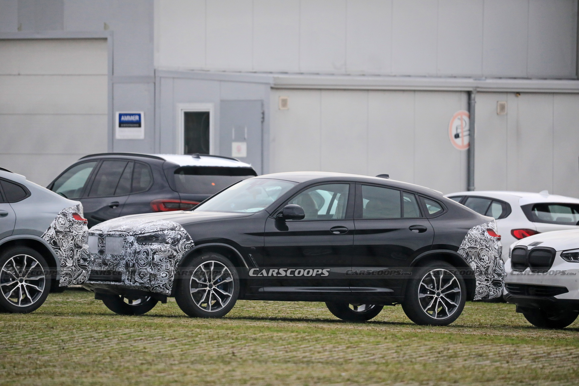 Looks Like The 2022 BMW X4 Facelift Will Stick To A Regular-Sized Twin Kidney Grille