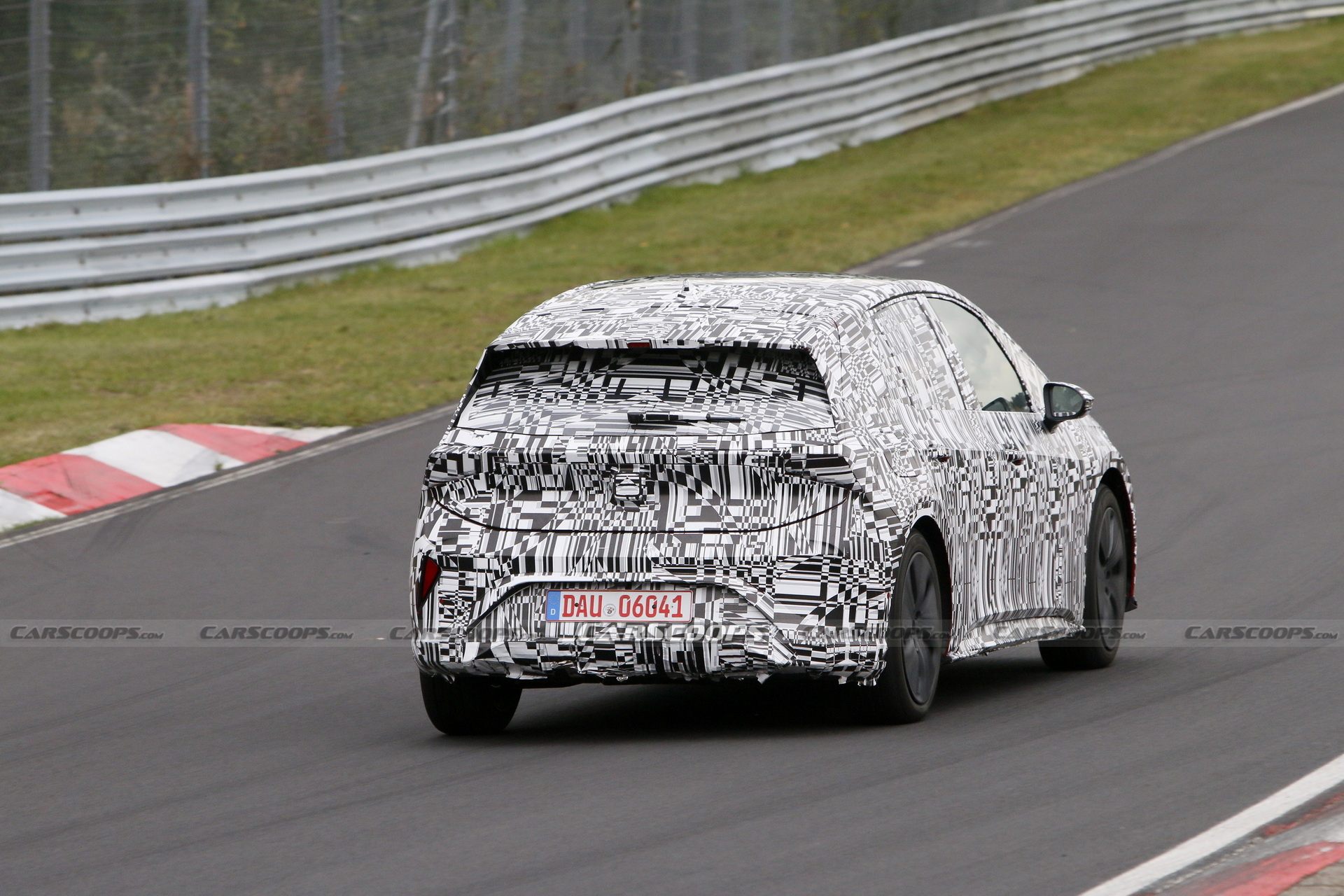 2021 Cupra El-Born, The Sportier Sibling Of The VW ID.3, Pops Its Nurburgring Cherry