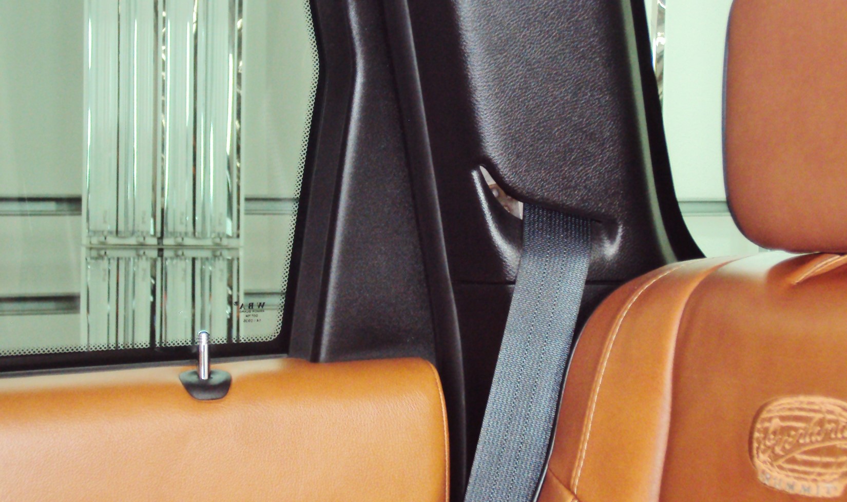 Mexico’s 2020 Jeep Grand Cherokee Armored Can Help You Survive The Bad Guys