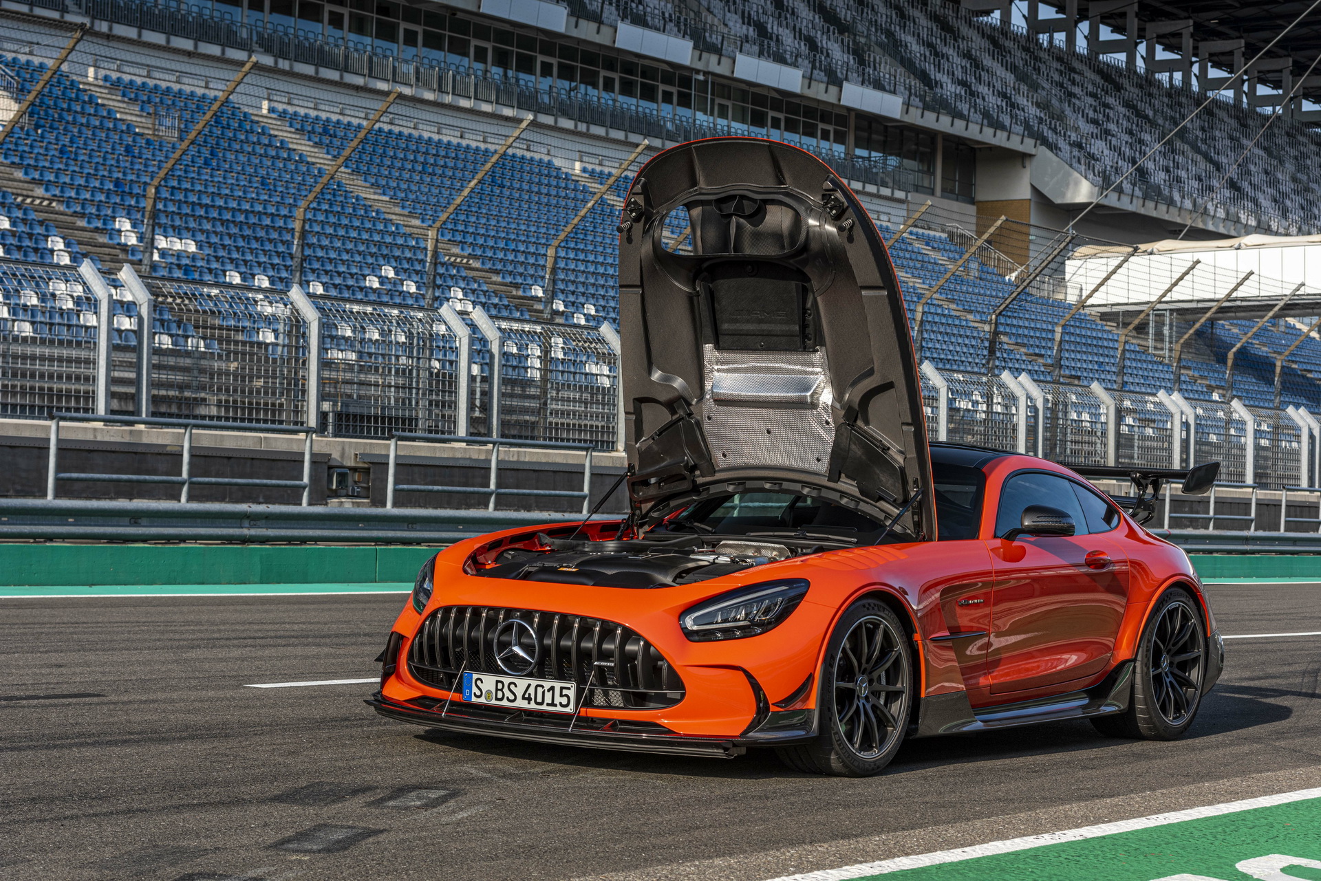 Photos Galore: The New Hardcore 2021 Mercedes-AMG GT Black Series