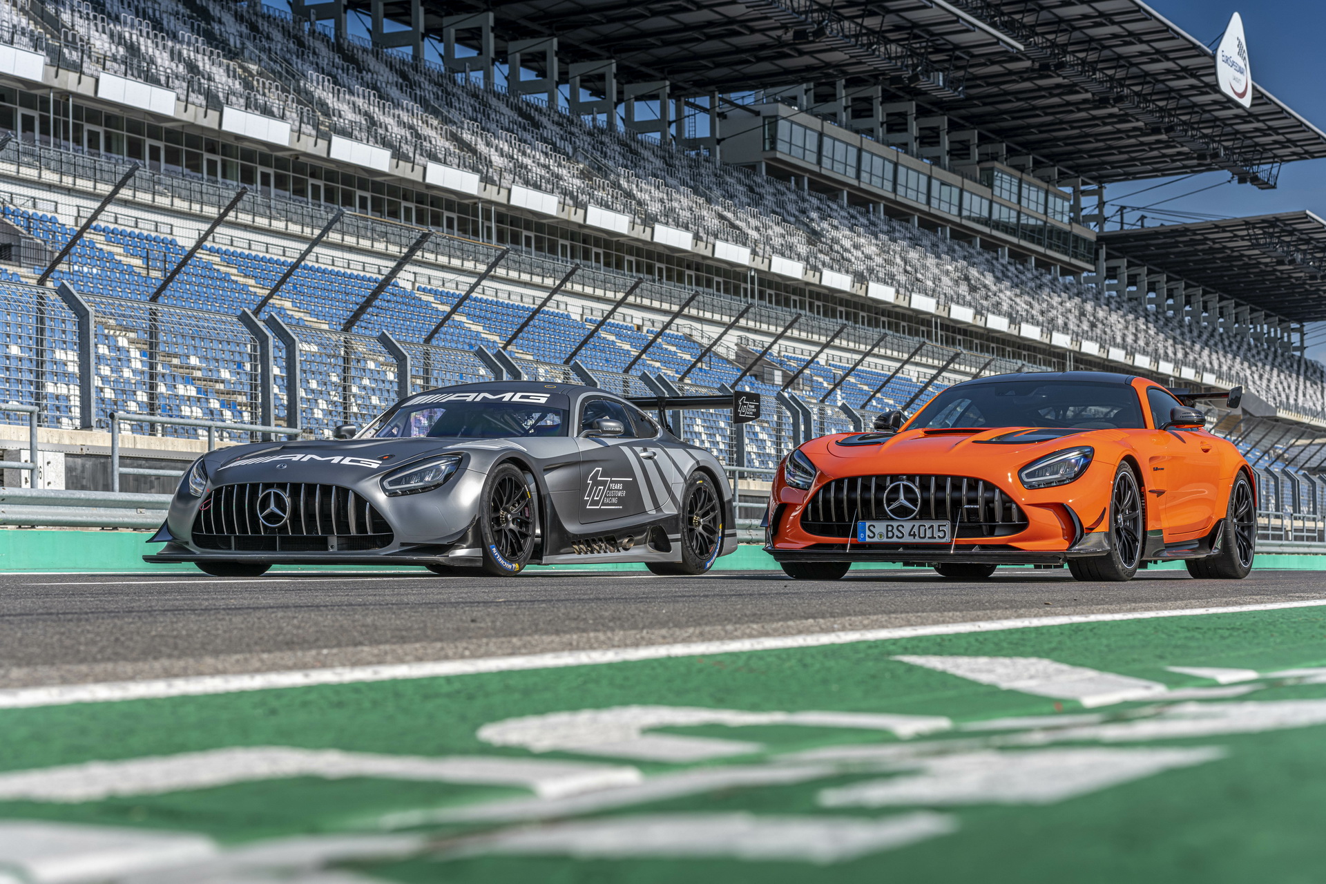 Photos Galore: The New Hardcore 2021 Mercedes-AMG GT Black Series