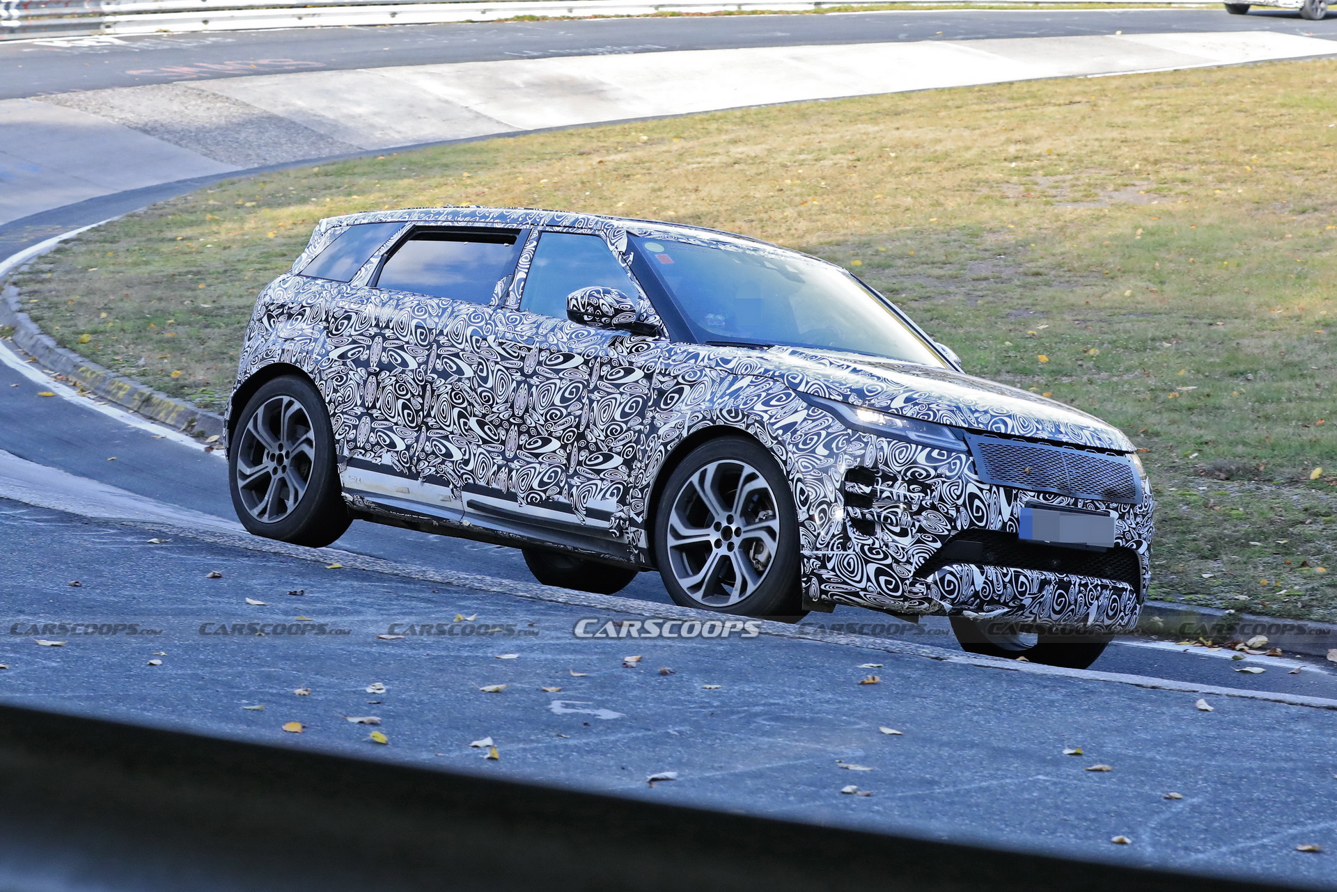 Stretched 2021 Range Rover Evoque Long-Wheelbase Is Coming, But Will We See It In Europe And America?