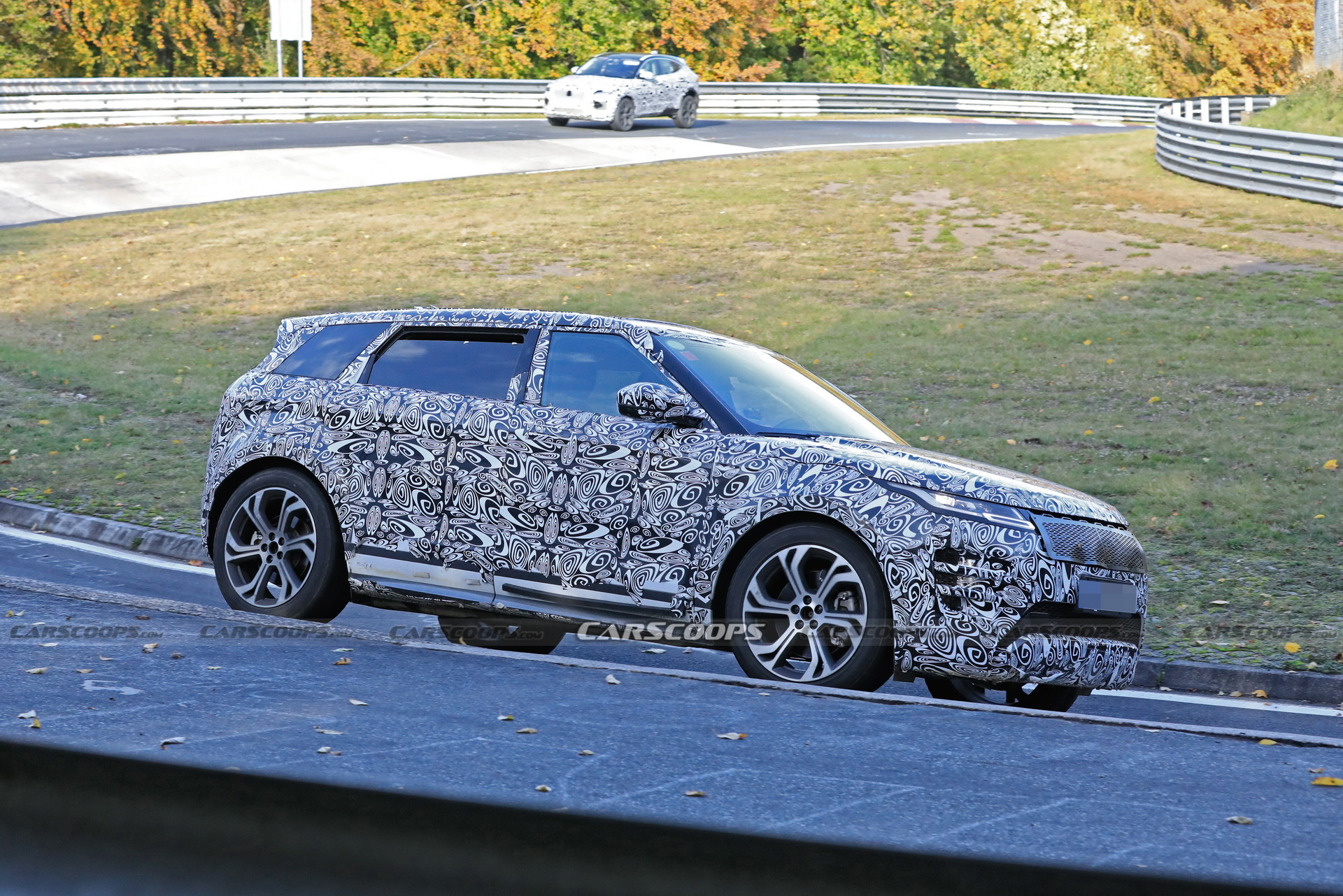 Stretched 2021 Range Rover Evoque Long-Wheelbase Is Coming, But Will We See It In Europe And America?