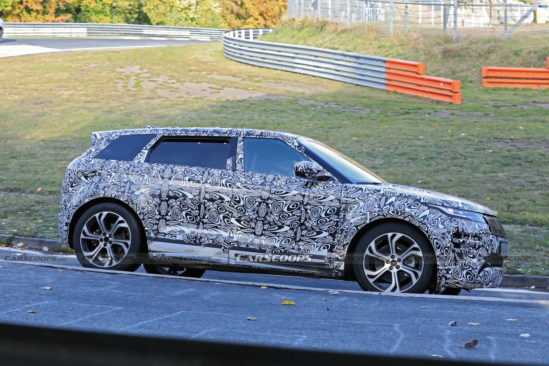 Stretched 2021 Range Rover Evoque Long-Wheelbase Is Coming, But Will We See It In Europe And America?