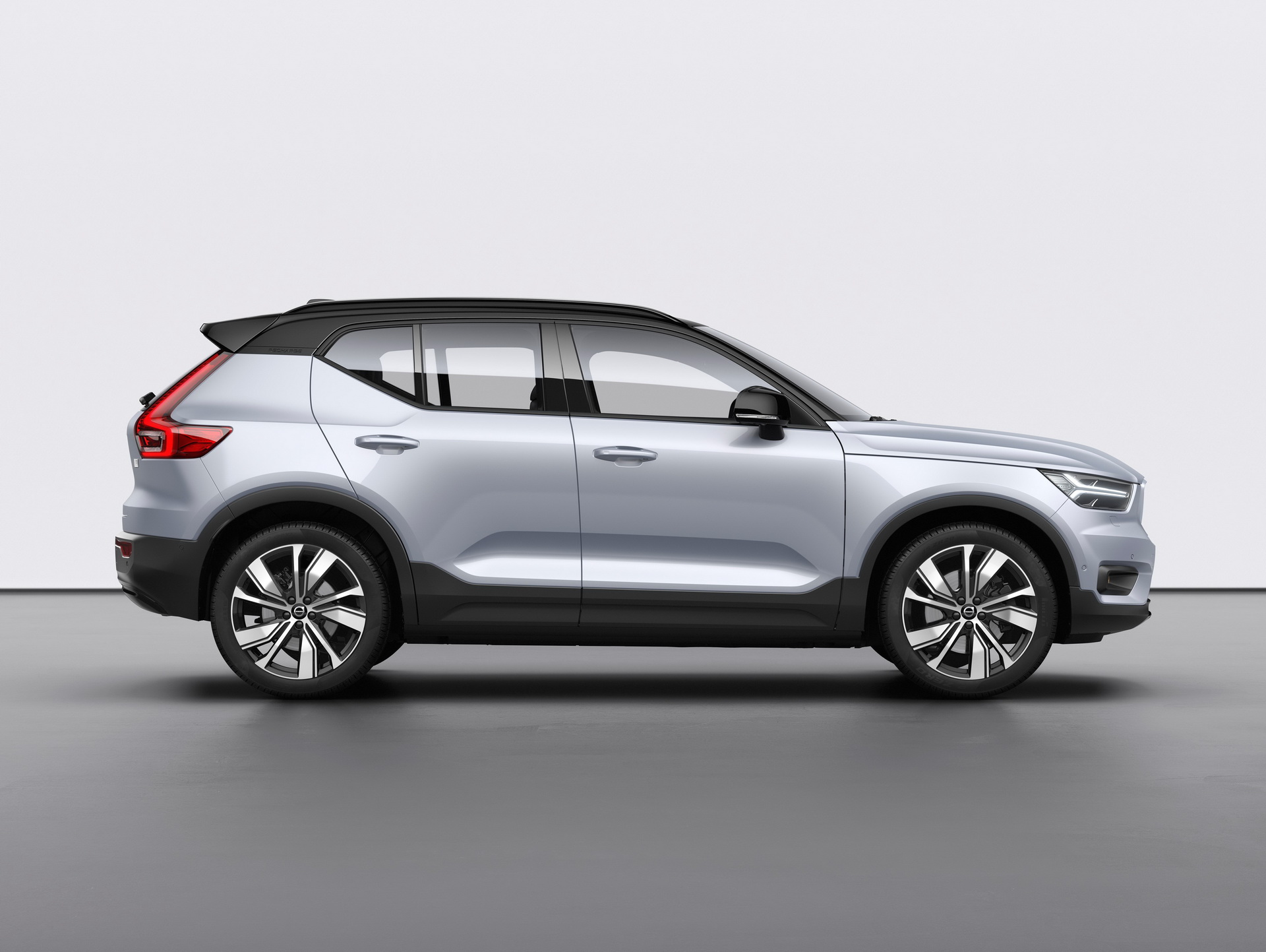 Volvo Finally Puts A Price Tag On The XC40 Recharge In The U.S. And Canada