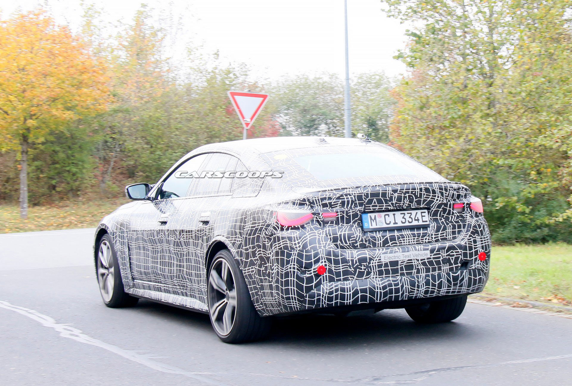 2022 BMW i4 M Spotted With Subtle Sporty Styling Touches