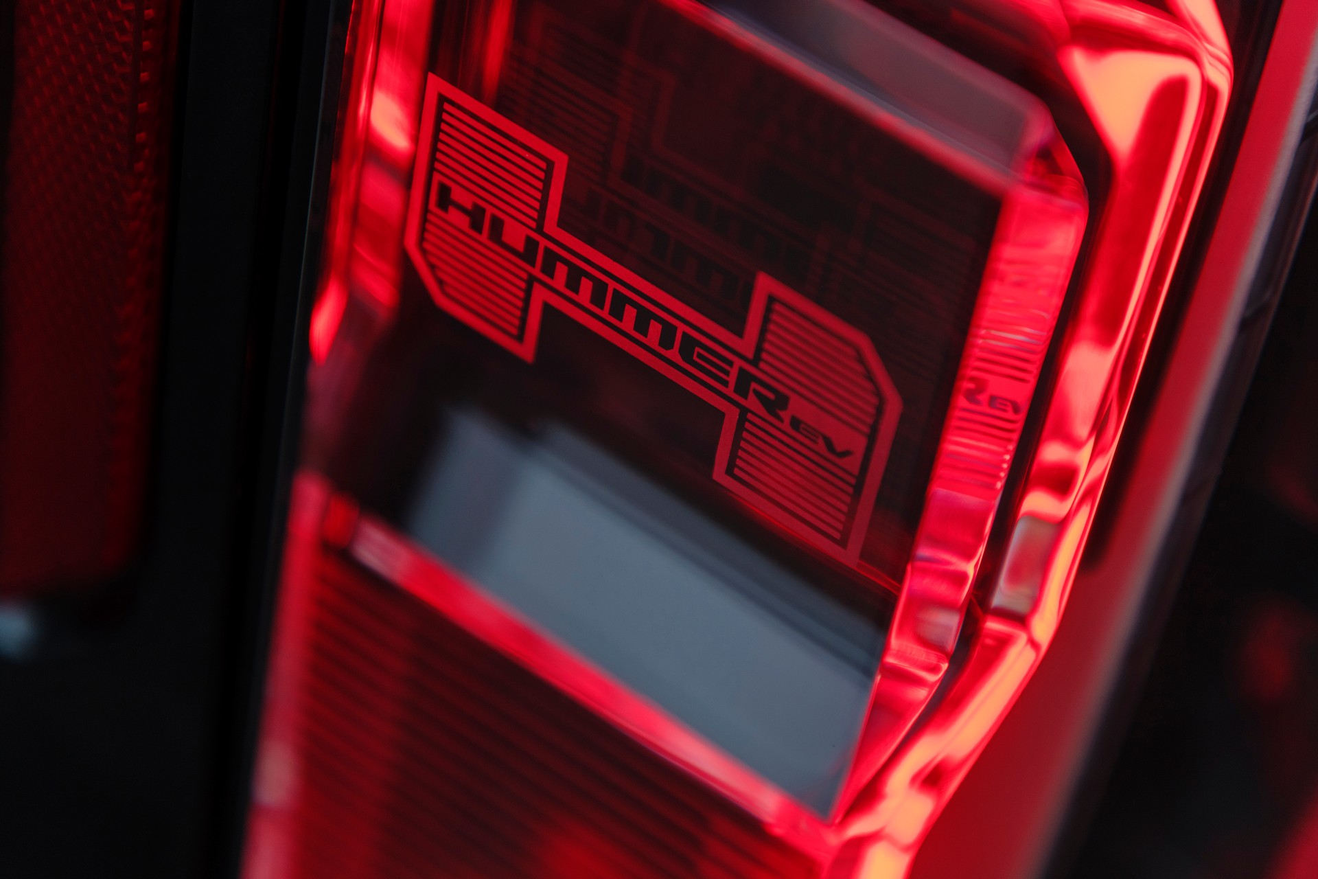 Hummer Returns As A 1,000 HP Electric Pickup From GMC